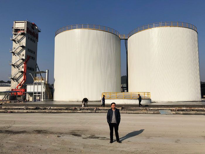 江西宜春通達(dá)路橋6000噸瀝青庫設(shè)計安裝